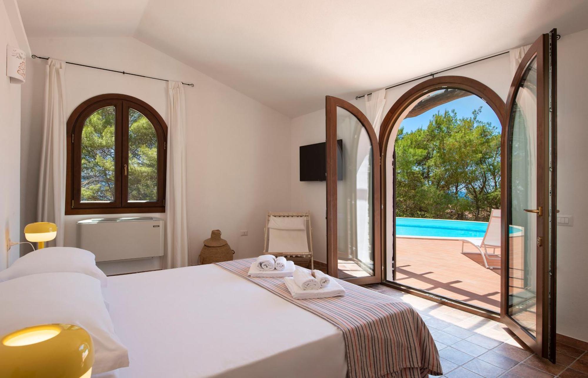 Villa Eliana Sul Mare Porto Pino Exteriér fotografie